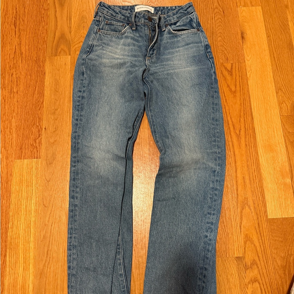 Aritzia Denim Forum Straight Jeans
